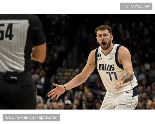 东契奇突分再助攻，独行侠连续制造机会