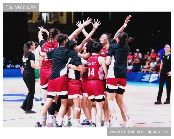 中国女篮的拼搏点燃全国激情，看看中国女篮